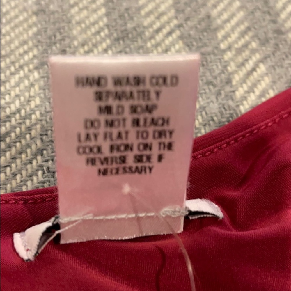 Cache Blouse - Picture 7 of 8